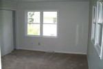 704-adams-court07